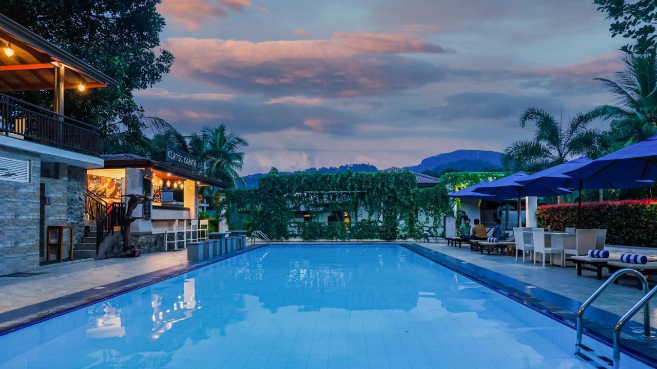Royal Classic Resort Kandy Exterior foto