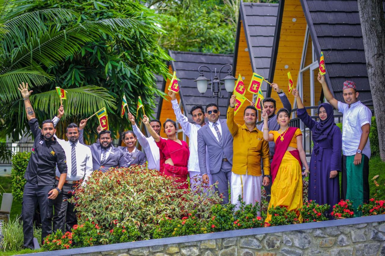 Royal Classic Resort Kandy Exterior foto