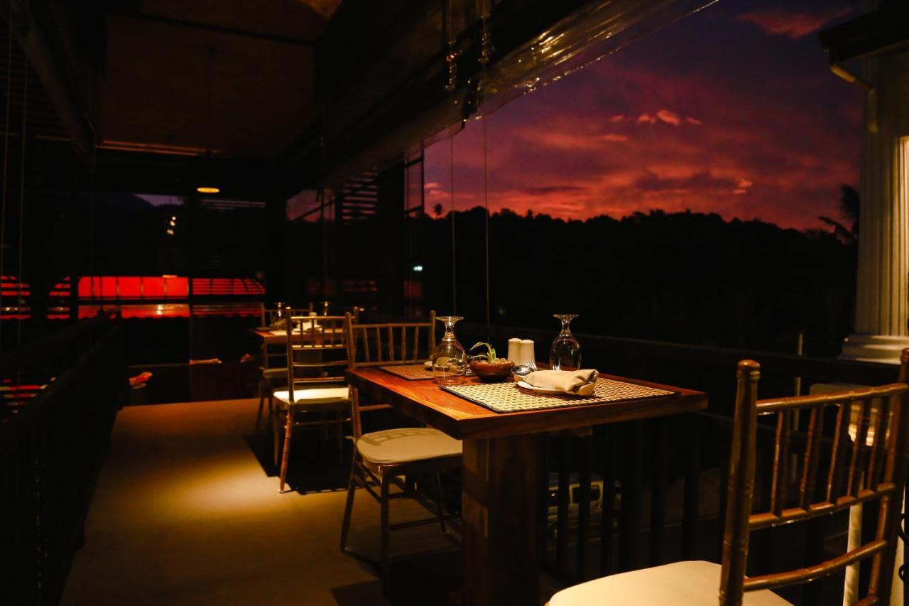 Royal Classic Resort Kandy Exterior foto